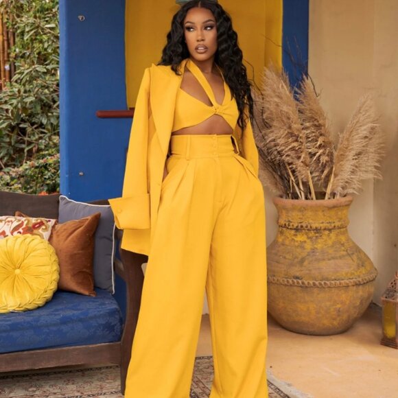 Ellaé Lisqué Yellow Pants Suit - Picture 4 of 8